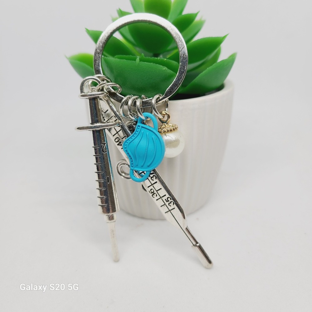 Nurse Keychain Syringe Thermometer Stethoscope Medical Charm Gift for Doctor - Picture 2 of 4